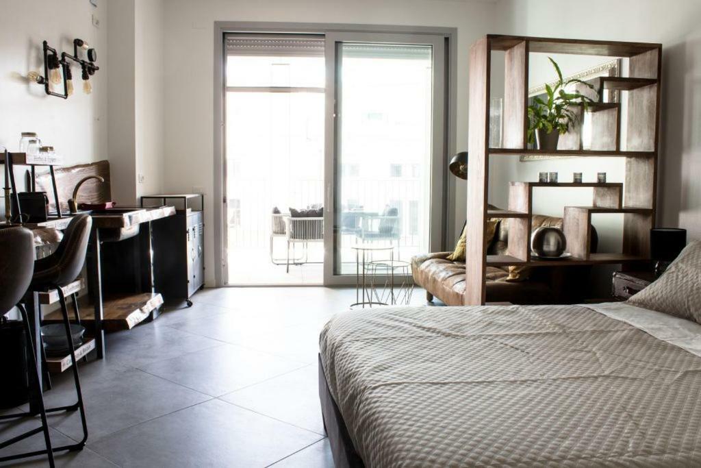 Porto Fluviale Industrial Holiday home Rome
